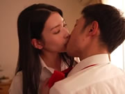 多次與男學生髮生性關係的已婚教師 本莊鈴